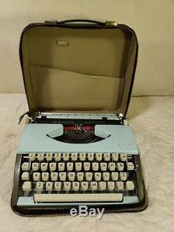 Beautiful Vintage Olympia SF Ultra Portable Typewriter in Rare TURQUOISE BLUE
