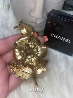 Coco Chanel Ultra Rare Vintage 4+ Inch Amazing Camellia Flower Brooch! Mint