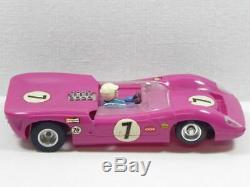 Cox Lola T70 pink RTR vintage 1/24 Slotcar K&B, Revell. ULTRA RARE! (F5398)