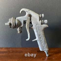 Devilbiss Spray Gun JGA Ultra Rare Vintage JGA Siphon with Sharp 450 Canister