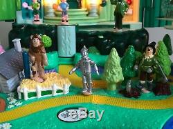 Polly Pocket ULTRA RARE WIZARD OF OZ WITH 9 FIGURES ALL LIGHTS WORKING