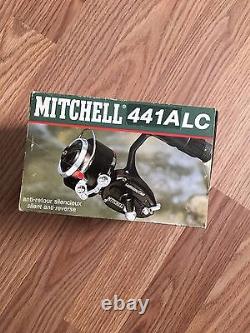 RARE Vintage Mitchell 441a LightningCast spinning reel ULTRA RARE PROTOTYPE