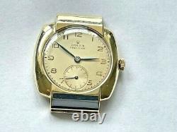 Rolex Ultra Rare Vintage Hooded Lugs Ref. 2546 in 9K Gold, Serviced All Original
