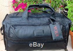 Tumi Alpha Ultra Rare Vintage 1970's Leather Carry-on Weekend Square Duffel Bag