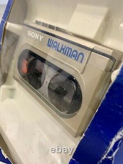ULTRA RARE Sony Walkman Stereo Cassette Player WM-10 MINT CONDITION, Vintage