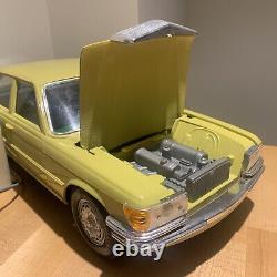 ULTRA RARE Vintage 111 Scale GAMA Mercedes 450 SE Remote Controlled Toy Car Box