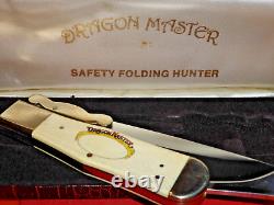 ULTRA RARE Vintage Explorer JAPAN #11-371 Dragon Master Safety Folder-NOS