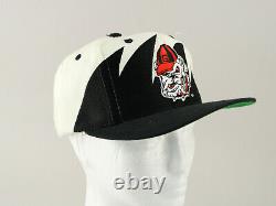 Ultra Rare VTG 90's Georgia Bulldogs Logo Athletic Sharktooth Snapback Hat NWOT