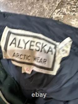 Ultra Rare Vintage 1970s Alyeska Pipeline Goose Down Snow Pants Men
