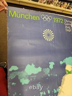 Ultra Rare Vintage 1972 Olympics OVER SIZED Fencing Poster 46.5 x 33