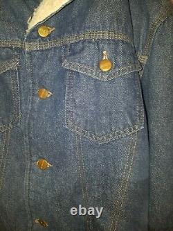 Ultra Rare! Vintage Carhartt Sherpa Collar & Lined Denim Trucker Jacket Size 42