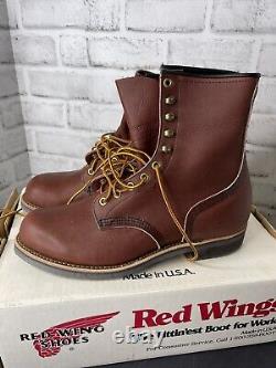 Ultra Rare Vintage RED WING Model 957 Men's size 8 Boots Feather Deadstock NOS
