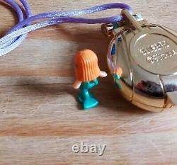 Vintage Polly Pocket Seashine Mermaid Locket 1993 100% Complete. Ultra Rare