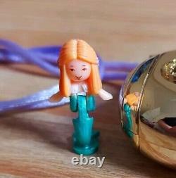 Vintage Polly Pocket Seashine Mermaid Locket 1993 100% Complete. Ultra Rare