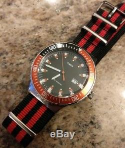 Vintage Ultra Rare Timex Reissue Submariner 100M Men's Divers Watch BRAND NEW