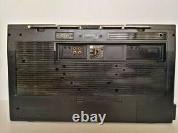 Vintage and ultra rare Toshiba rt-s913 bombeat Stereo Boombox